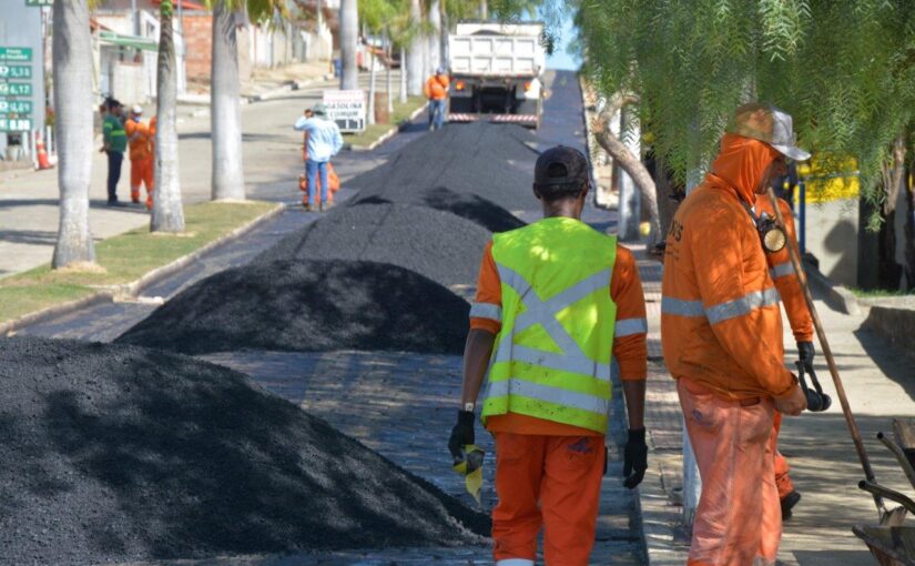 Diretor-presidente do DER-ES Visita Boa Esperança para Acompanhar Obras de Recapeamento Asfáltico